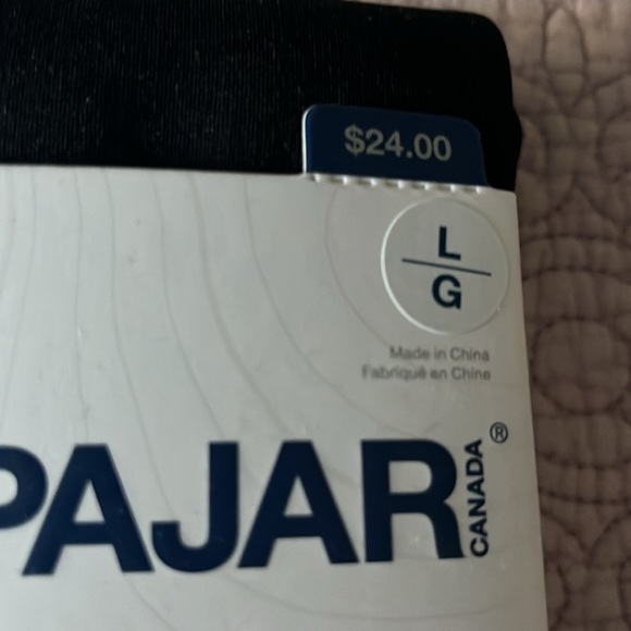 Velvet lined leggings. Size large. - Picture 2 of 4